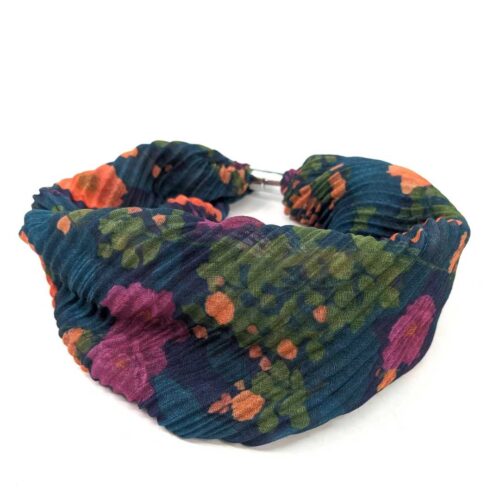 Magnetic Neck Scarf