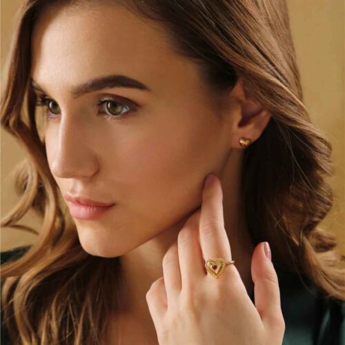 Heart Revolving Ring with Ruby Red Stones PRODUCT CODE: R8820